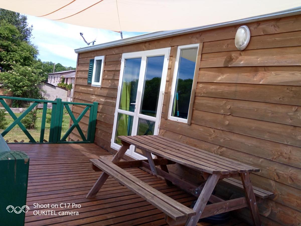 Les Chalets De Bes "Le Campagnard " Lacombe Εξωτερικό φωτογραφία
